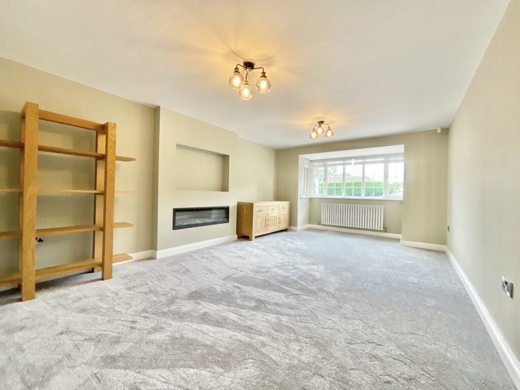 Moss Lane, Madeley, CW3