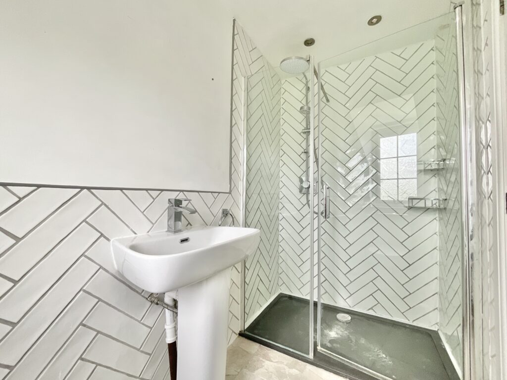 Moss Lane, Madeley, CW3