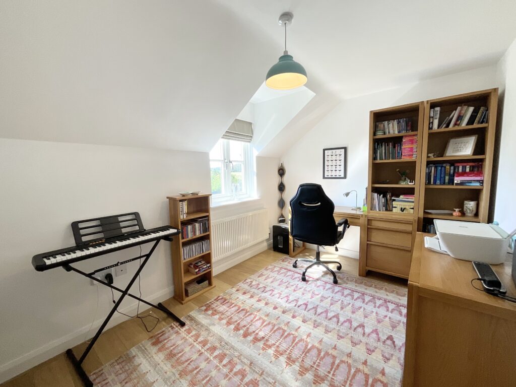 Tittensor Road, Tittensor, ST12