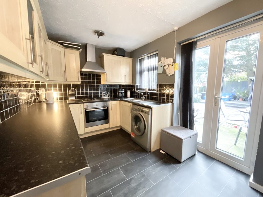 Cardigan Grove, Stoke-On-Trent, ST4