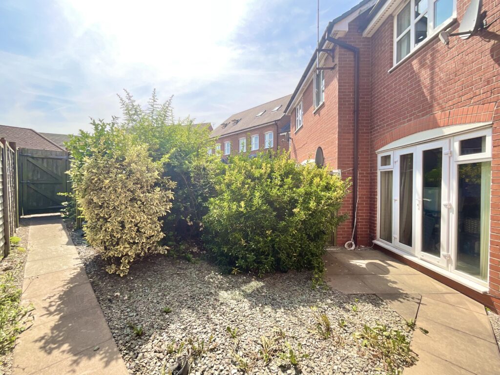 Parklands Drive, Weston, CW2