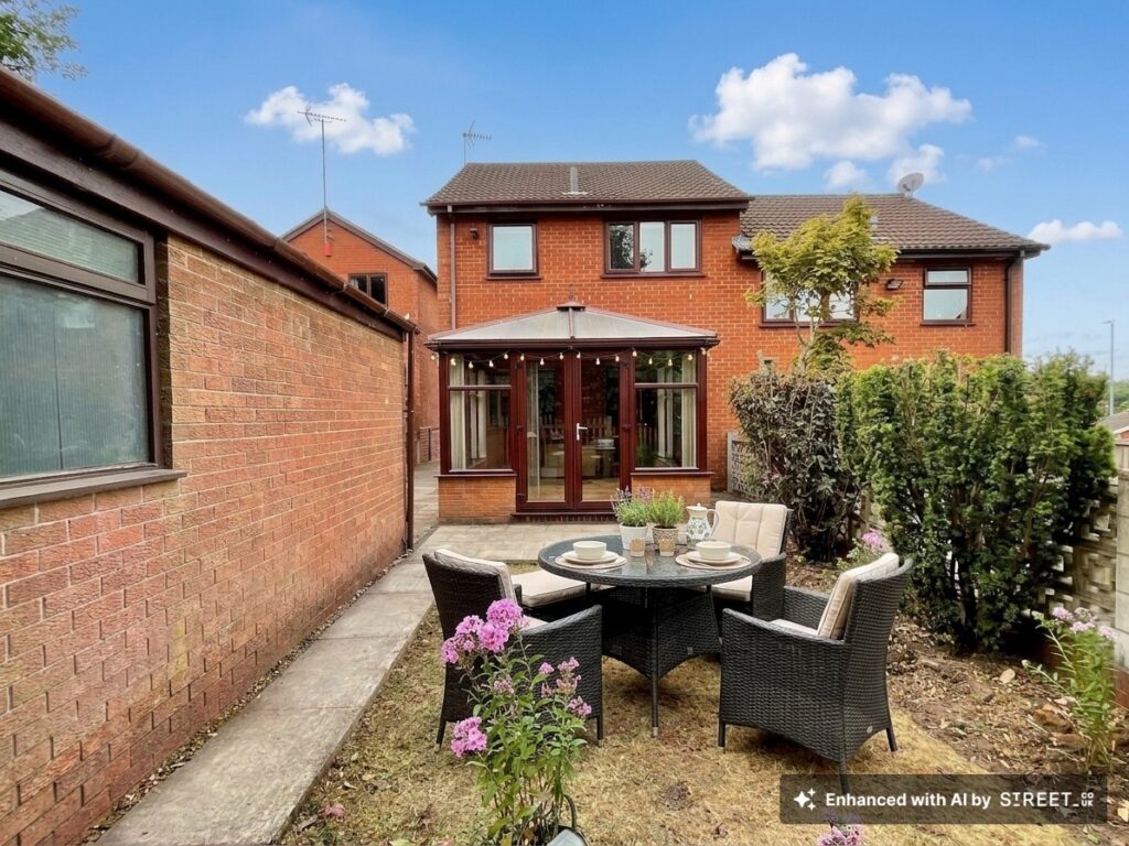 Highview Road, Fulford, ST11