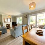 Beacon Rise, Stone, ST15