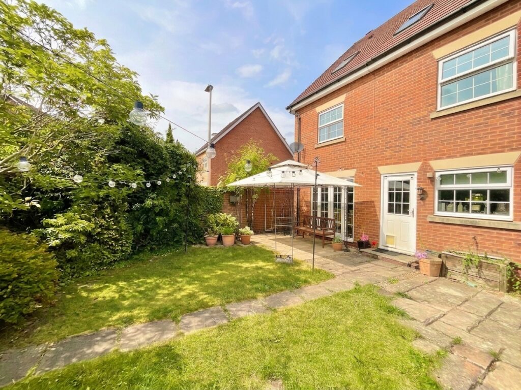 Brampton Close, Weston, CW2
