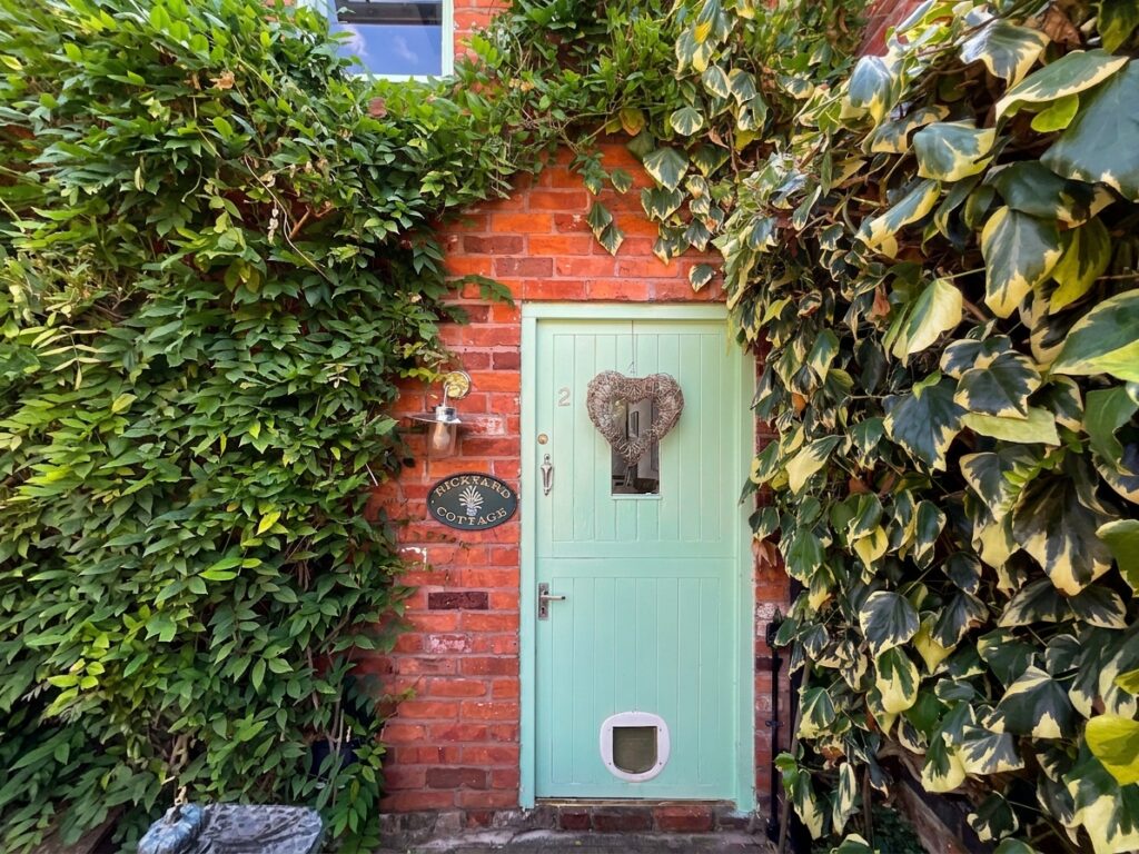 Sandon Road, Hilderstone, ST15