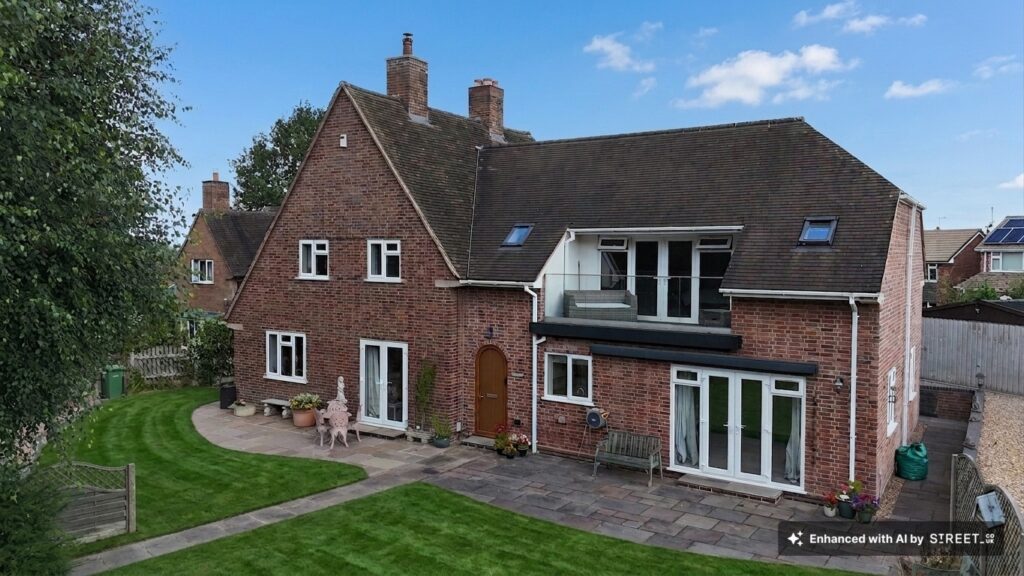 Main Road, Great Haywood, ST18
