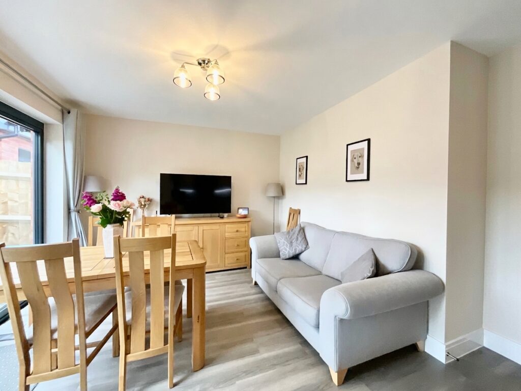 Ashton Gate Drive, Stoke-On-Trent, ST4