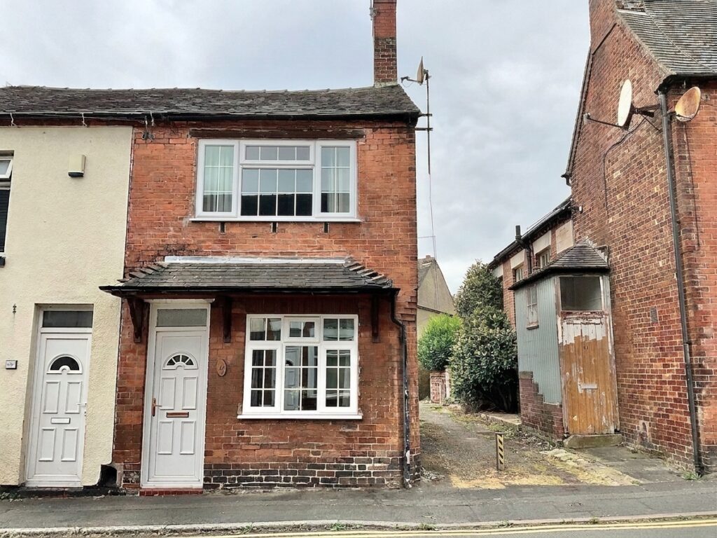 Charles Street, Cheadle, ST10