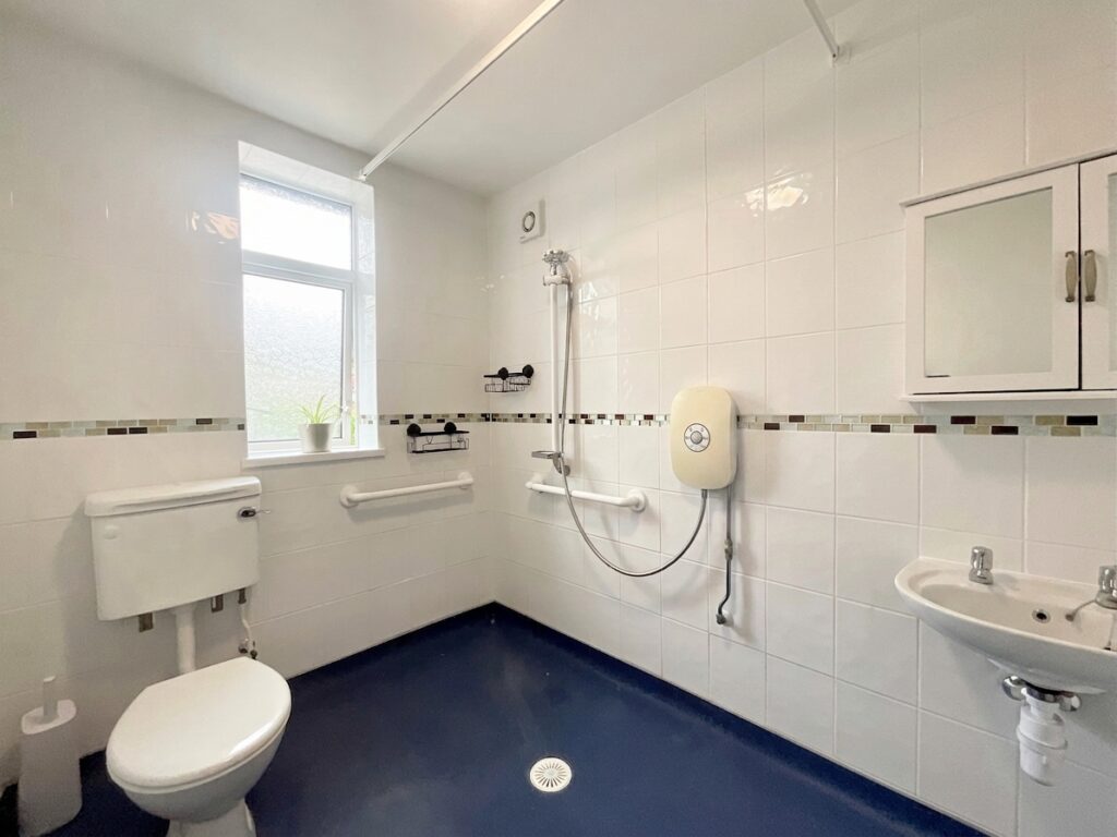 Hunters Way, Stoke-On-Trent, ST4