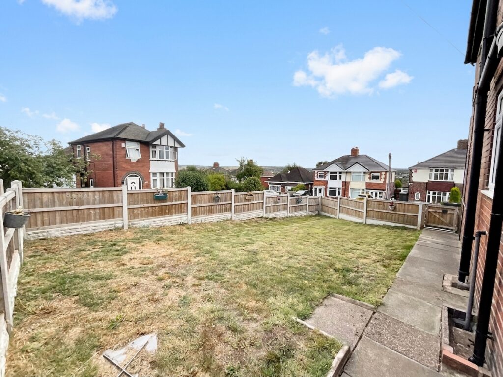 Hunters Way, Stoke-On-Trent, ST4