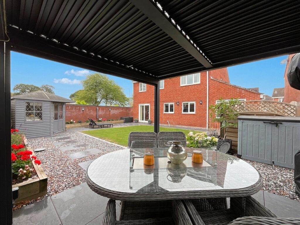 Bluebell Close, Tittensor, ST12
