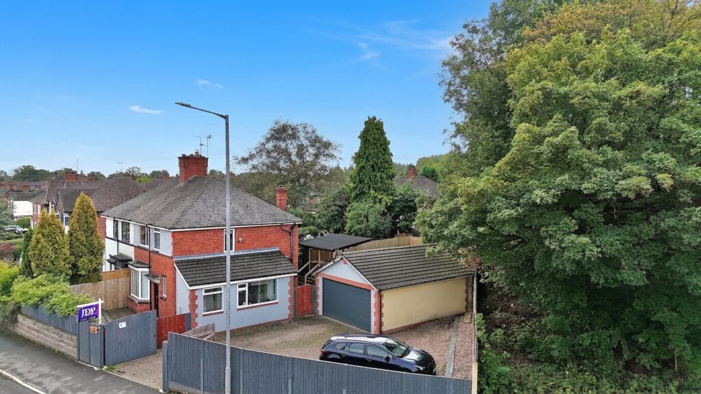 Uttoxeter Road, Blythe Bridge, ST11