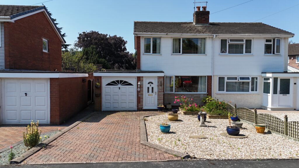 St. Georges Road, Stone, ST15