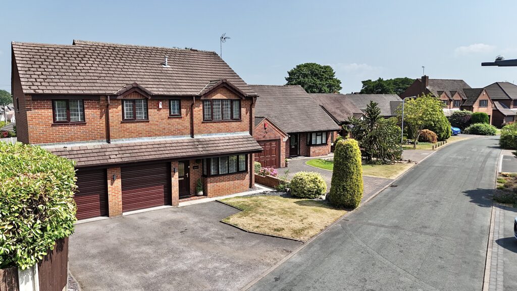 Sandy Hill, Werrington, ST9