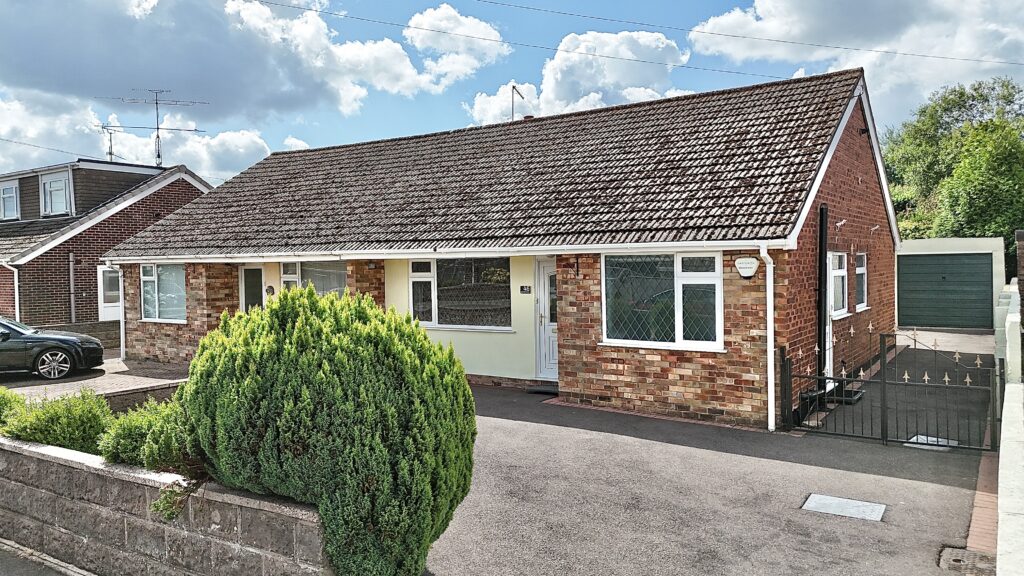 Moss Park Avenue, Werrington, ST9