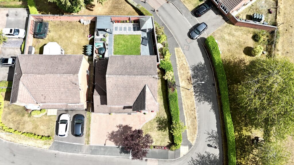 Bluebell Close, Tittensor, ST12