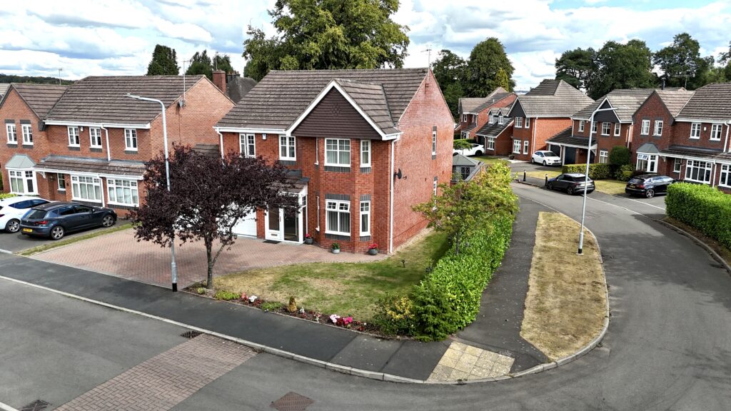 Bluebell Close, Tittensor, ST12