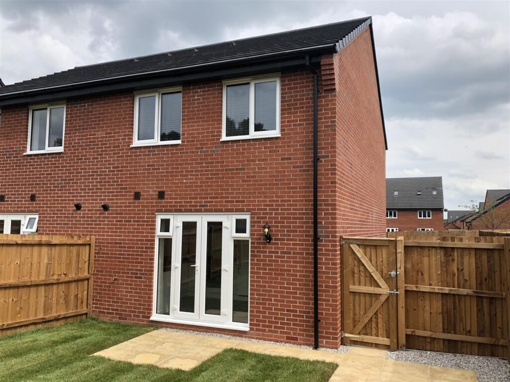 Cattle Way, Shavington, CW2
