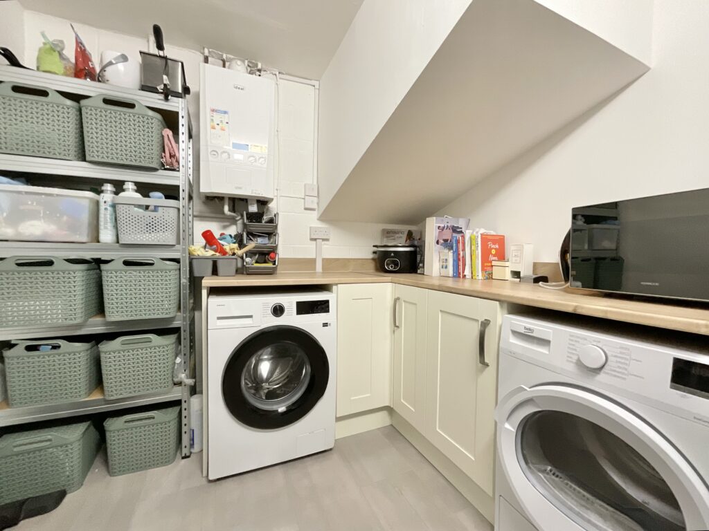 Thomas Palin Close, Shavington, CW2