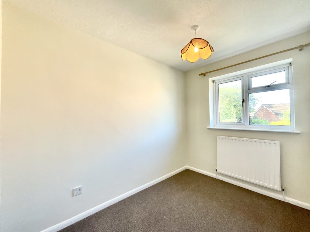 Chivelstone Grove, Stoke-On-Trent, ST4