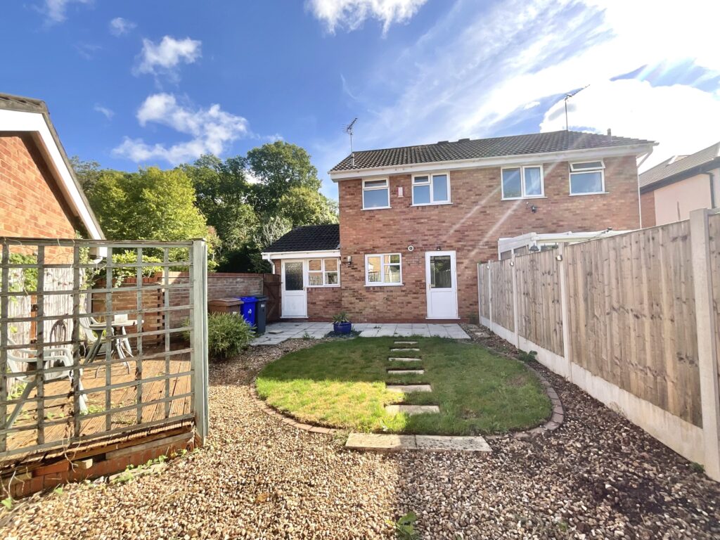 Chivelstone Grove, Stoke-On-Trent, ST4