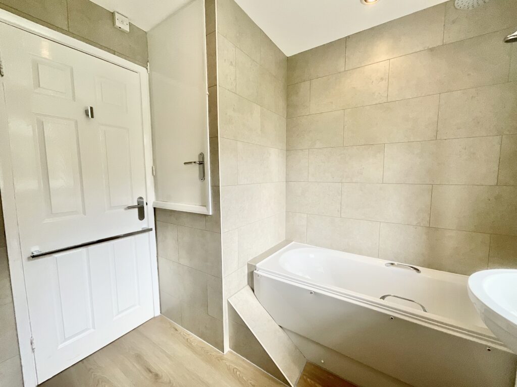 Jordan Way, Stone, ST15