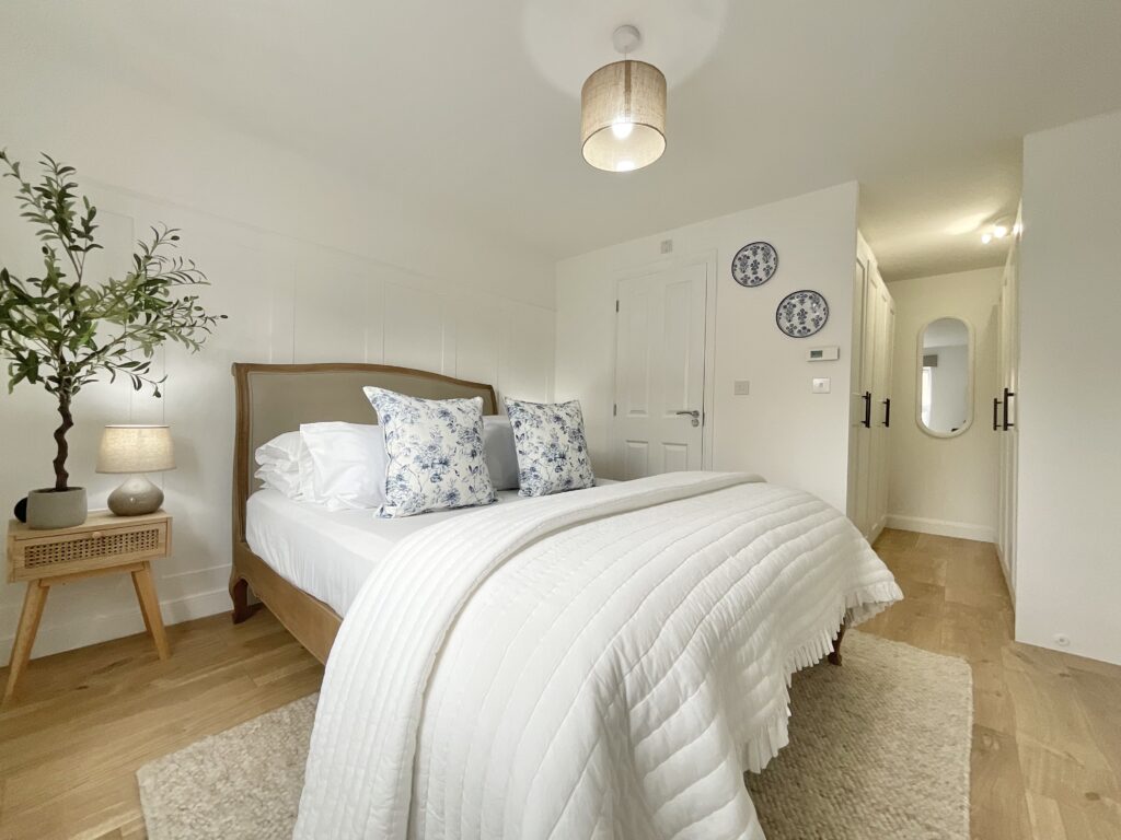 Cheshire Crescent, Alsager, ST7