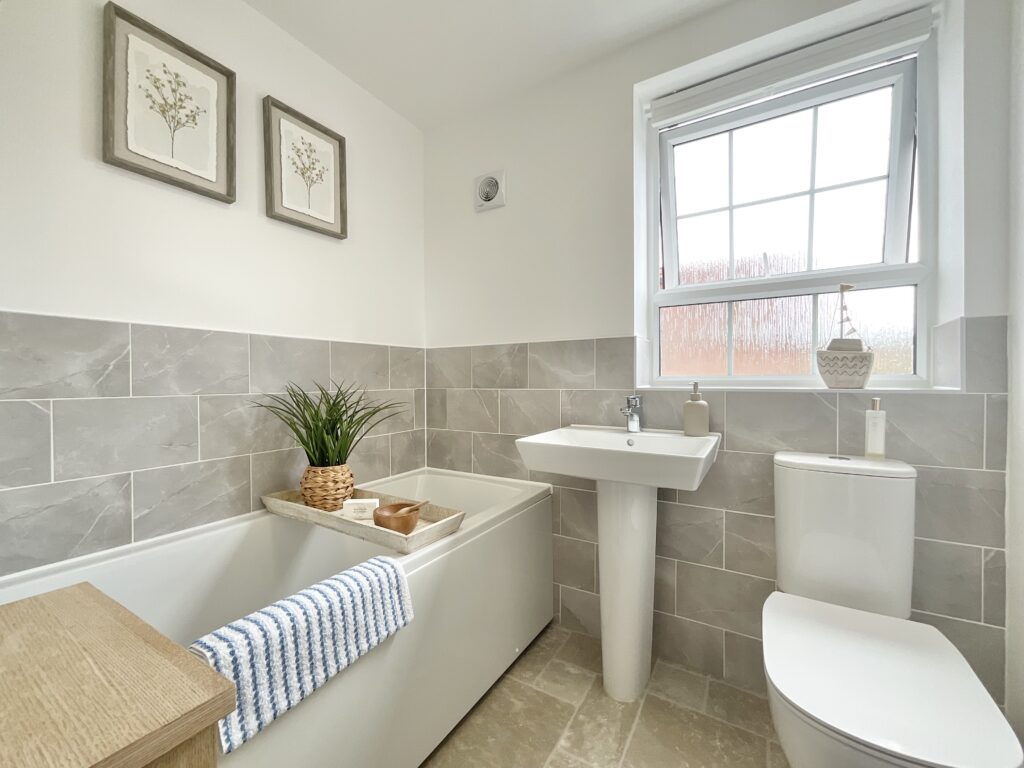 Cheshire Crescent, Alsager, ST7