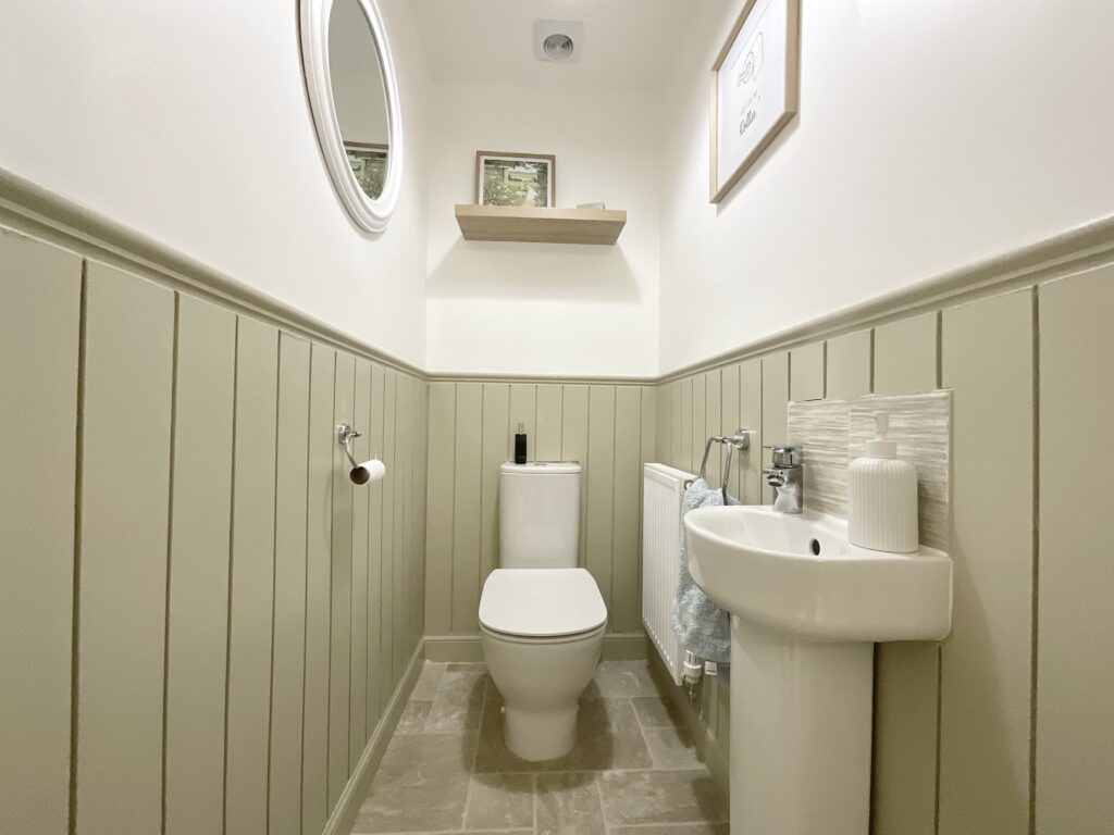 Cheshire Crescent, Alsager, ST7
