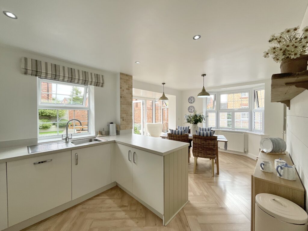 Cheshire Crescent, Alsager, ST7