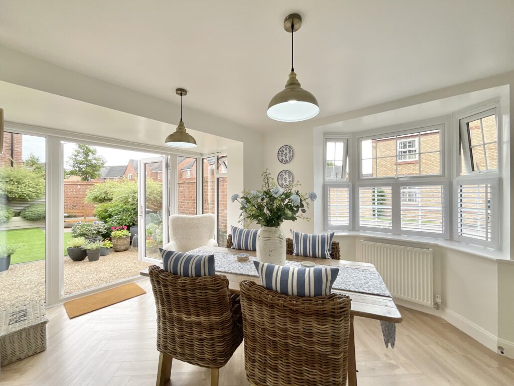 Cheshire Crescent, Alsager, ST7
