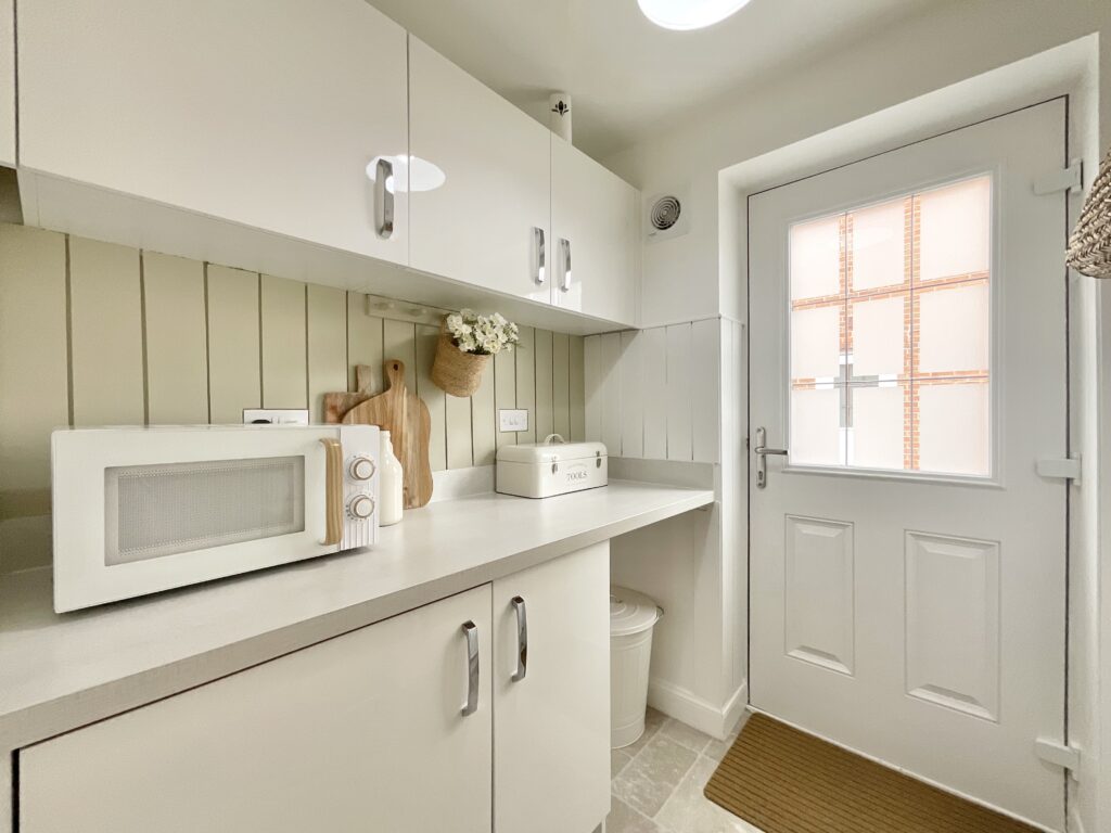 Cheshire Crescent, Alsager, ST7