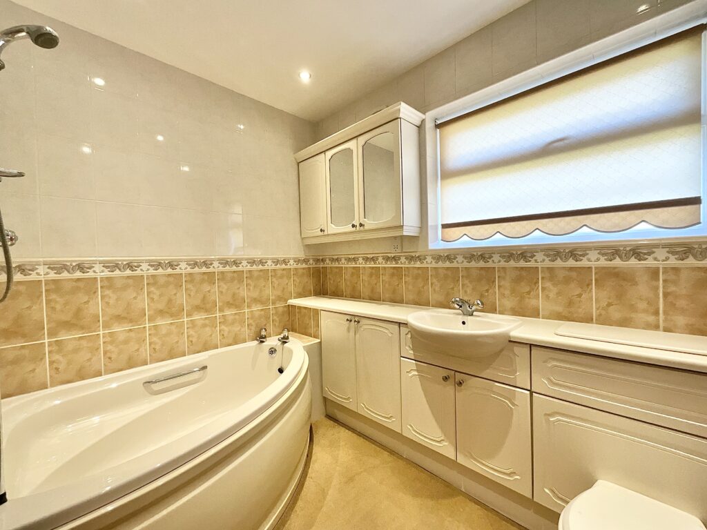 Wallfield Close, Tean, ST10