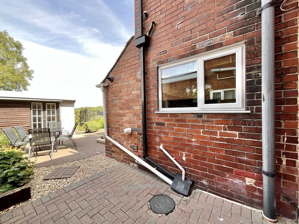 Uttoxeter Road, Blythe Bridge, ST11