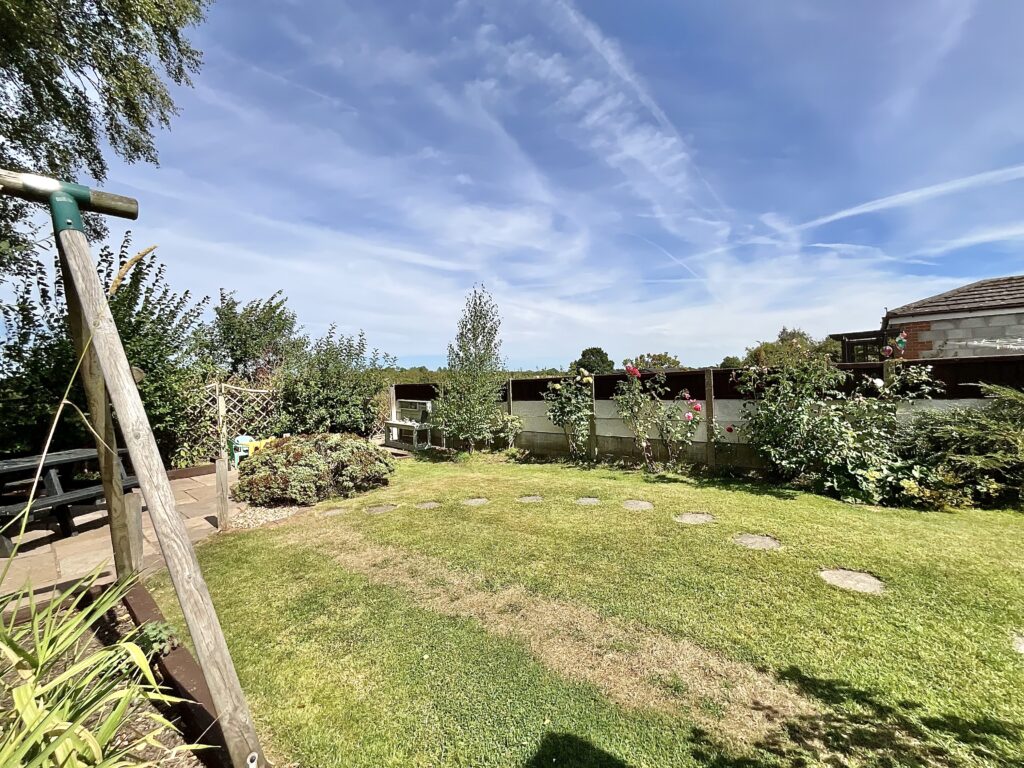 Uttoxeter Road, Blythe Bridge, ST11