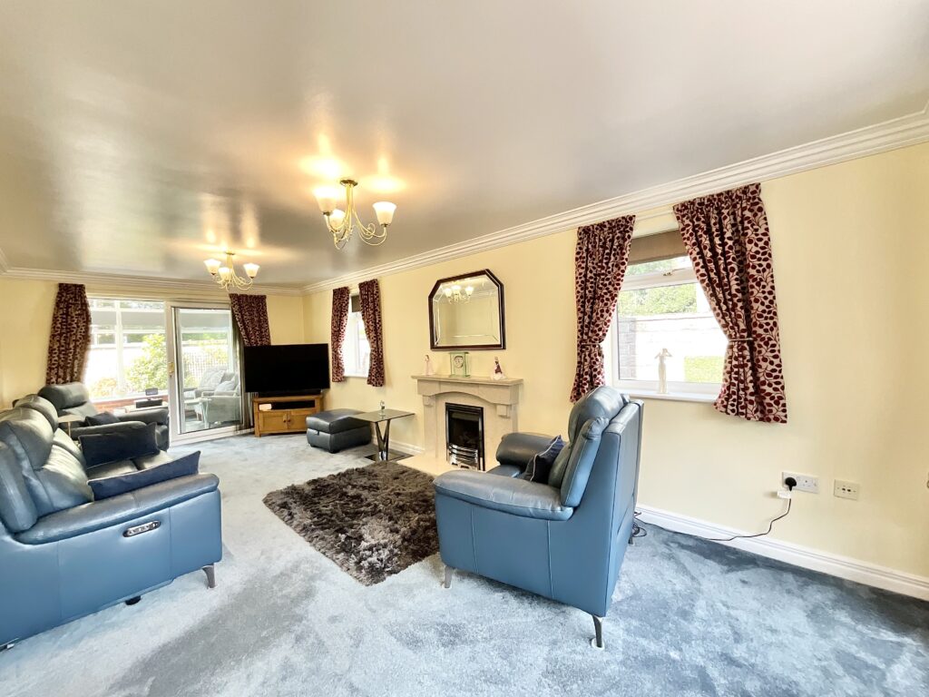 Cheadle Road, Blythe Bridge, ST11