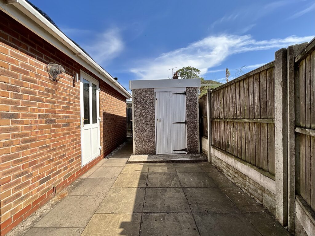 Cheadle Road, Blythe Bridge, ST11