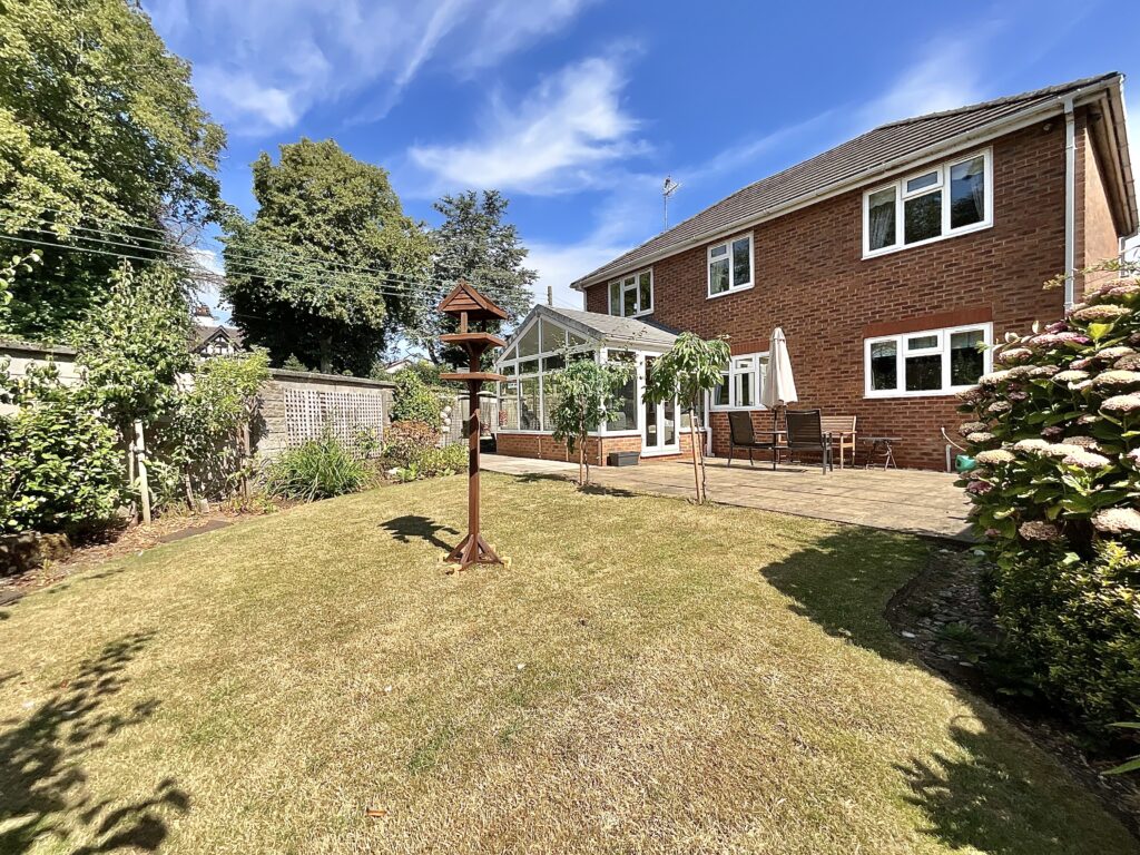 Cheadle Road, Blythe Bridge, ST11