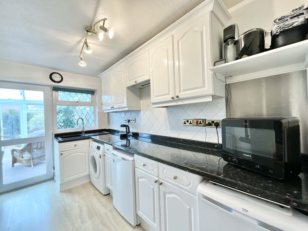 Kempton Grove, Cheadle, ST10