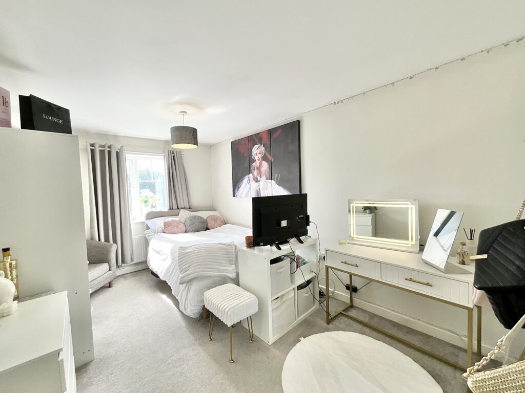 Augustus Way, Cheadle, ST10