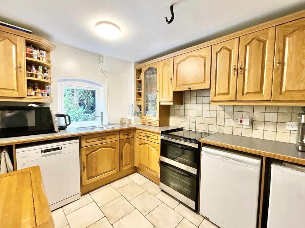 Stoneydale, Oakamoor, ST10