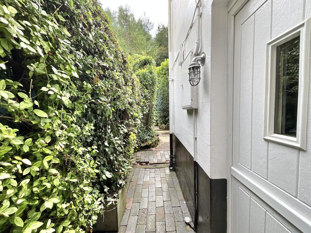 Stoneydale, Oakamoor, ST10