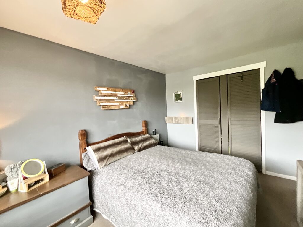 Barnfield Road, Tean, ST10