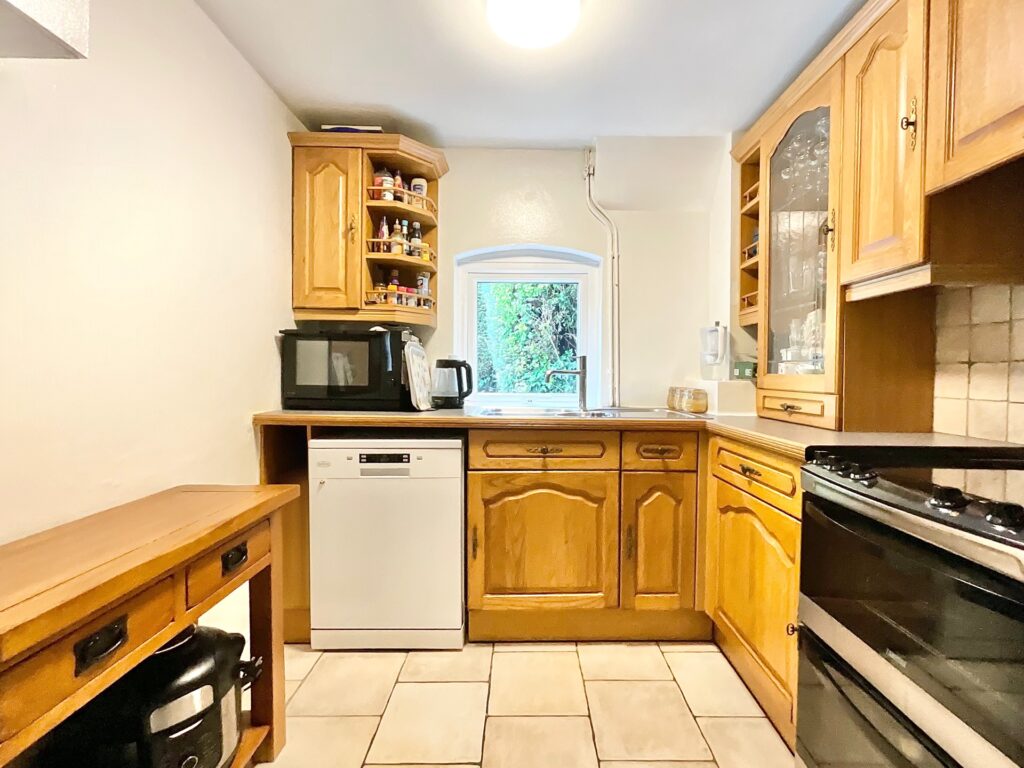 Stoneydale, Oakamoor, ST10