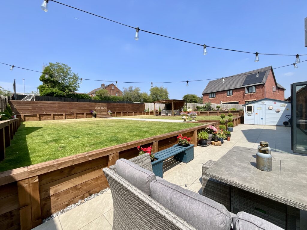 Trentham, Stoke-On-Trent, ST4