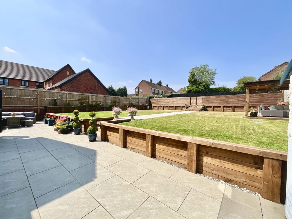Trentham, Stoke-On-Trent, ST4