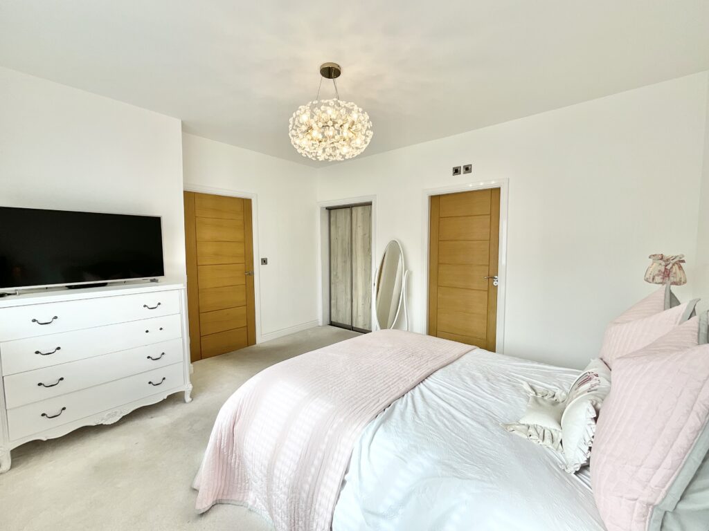 Moss Close, Dilhorne, ST10