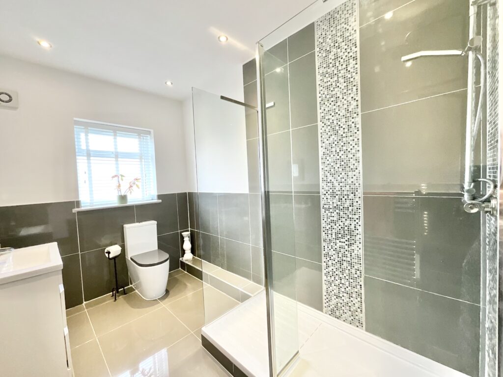 Moss Close, Dilhorne, ST10