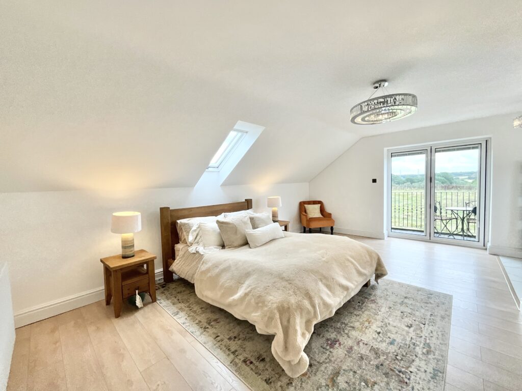 Moss Close, Dilhorne, ST10