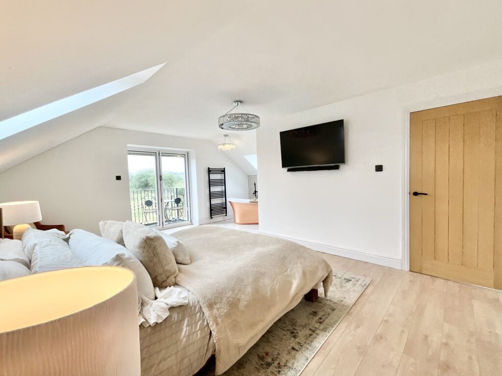 Moss Close, Dilhorne, ST10